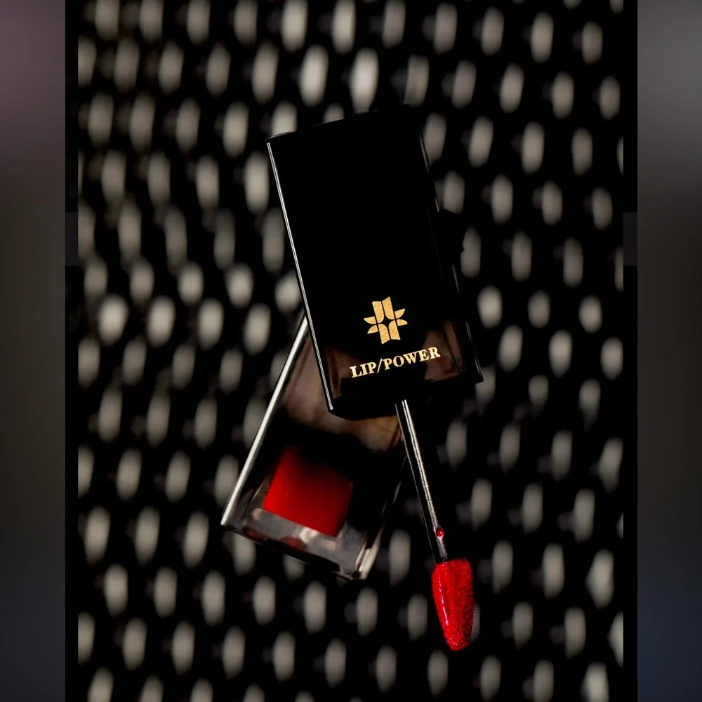 Josephine lip/power-the bold liquid lipstick tiphaine